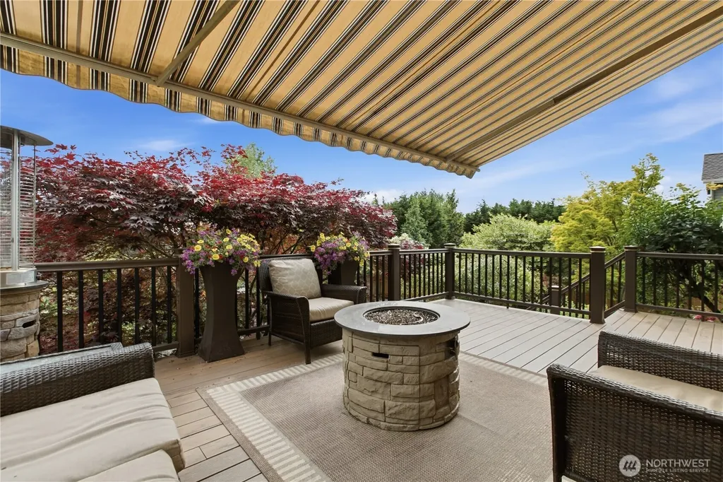 1828 Mariner Circle NE Tacoma WA 98422