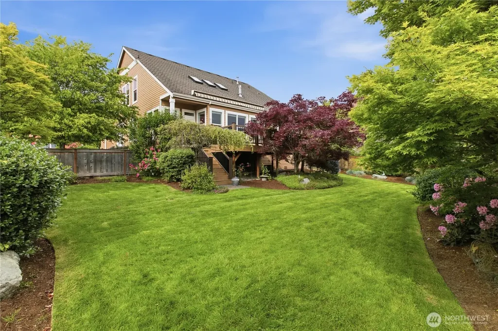 1828 Mariner Circle NE Tacoma WA 98422