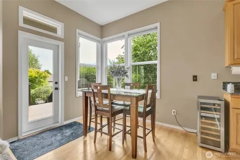 1828 Mariner Circle NE Tacoma WA 98422