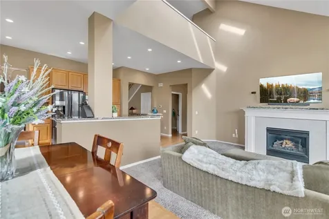 1828 Mariner Circle NE Tacoma WA 98422