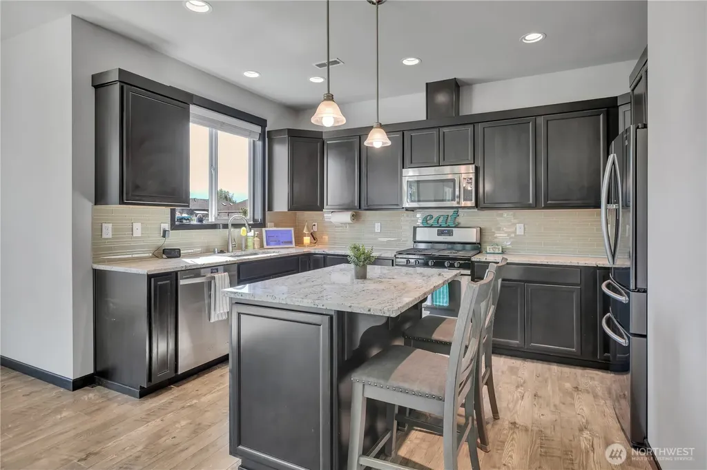 610 Rosewood Drive Buckley WA 98321
