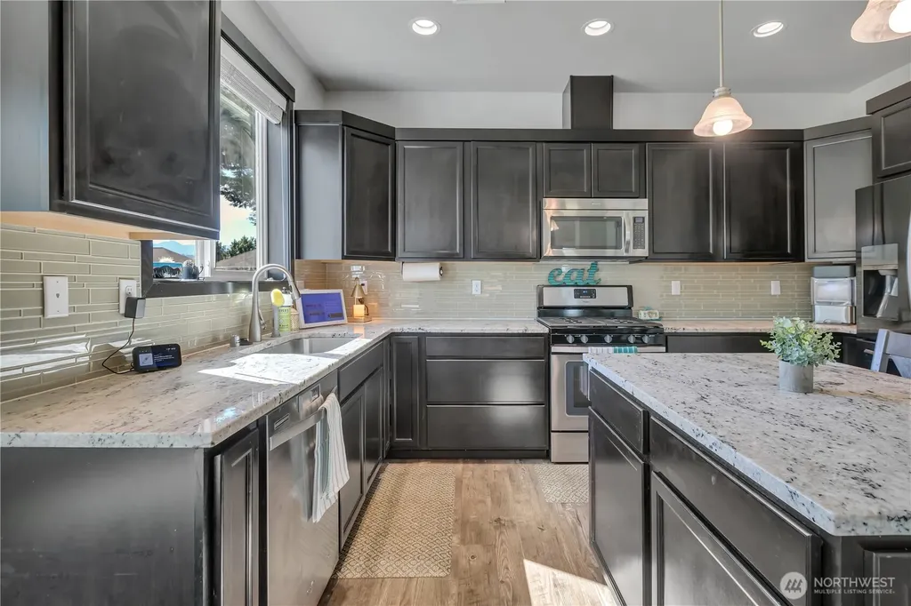 610 Rosewood Drive Buckley WA 98321