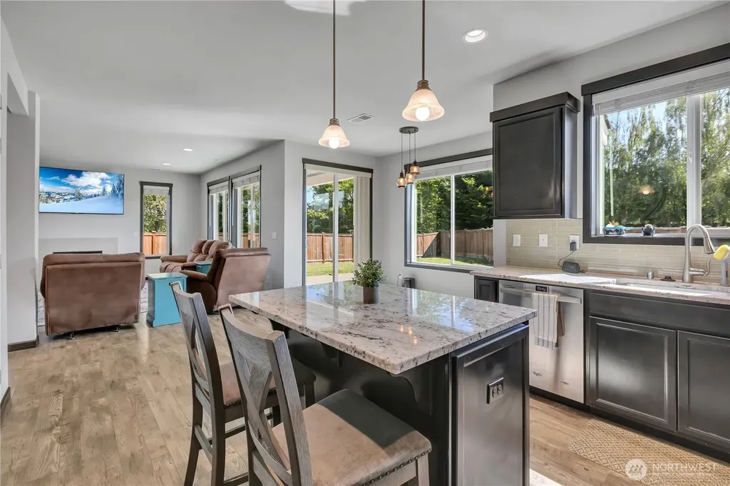 610 Rosewood Drive Buckley WA 98321
