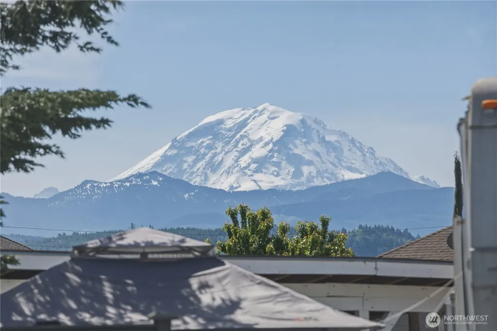 610 Rosewood Drive Buckley WA 98321