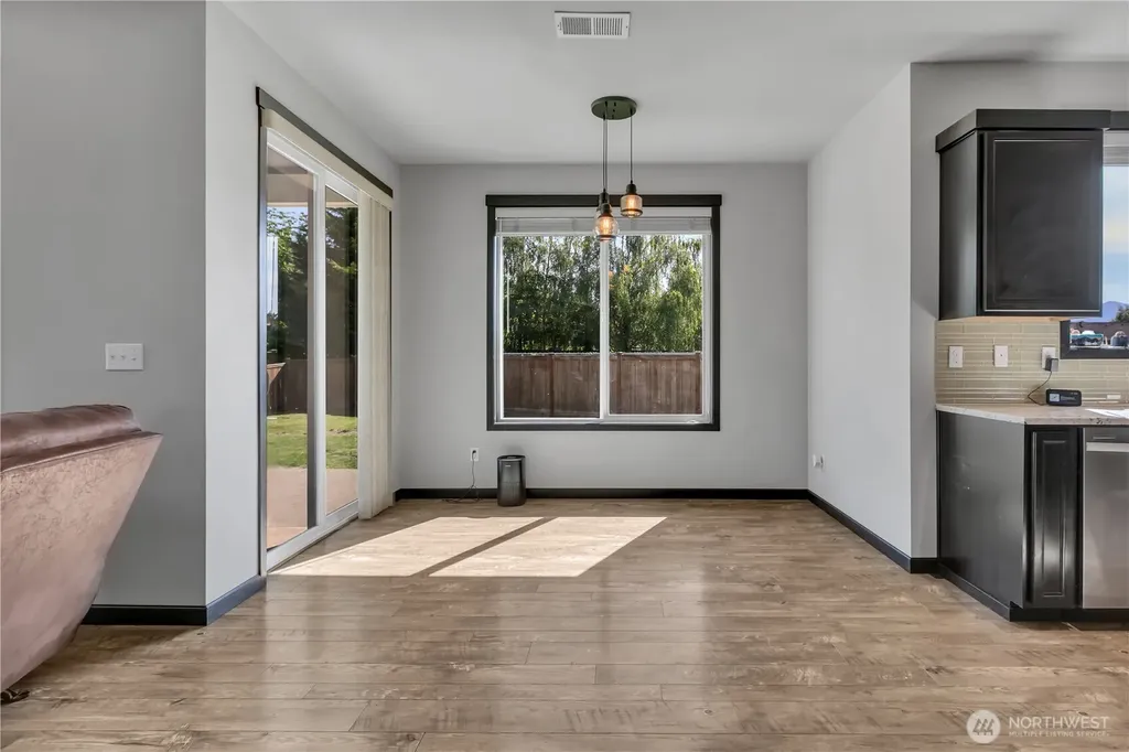 610 Rosewood Drive Buckley WA 98321