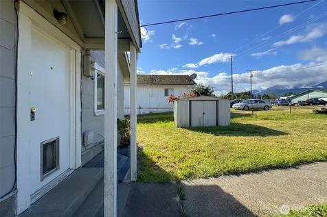 1532 W 5th Street Port Angeles WA 98363