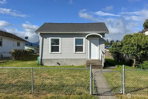 1532 W 5th Street Port Angeles WA 98363
