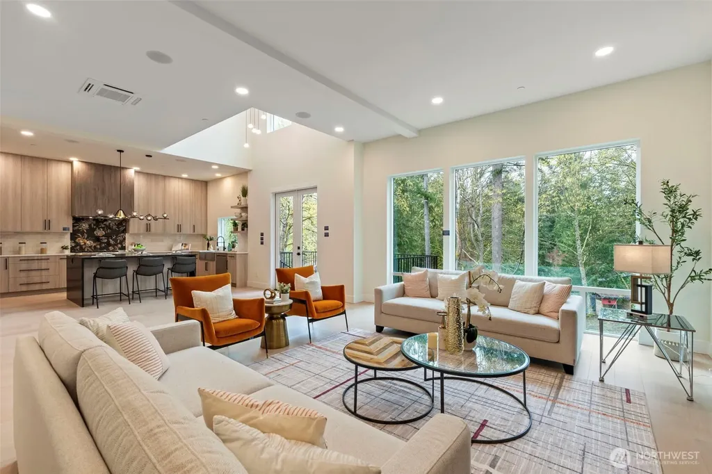 24257 SE 26th Place Sammamish WA 98075