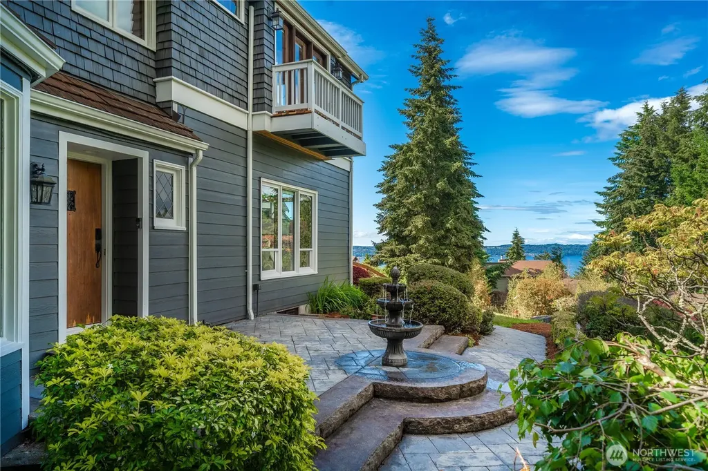 6208 Browns Point Boulevard NE Tacoma WA 98422