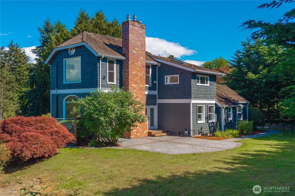 6208 Browns Point Boulevard NE Tacoma WA 98422
