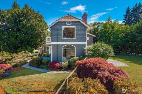 6208 Browns Point Boulevard NE Tacoma WA 98422