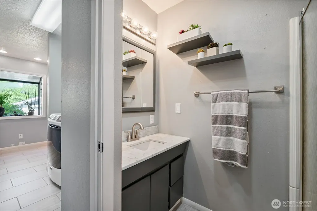 111 Appleman Drive Castle Rock WA 98611