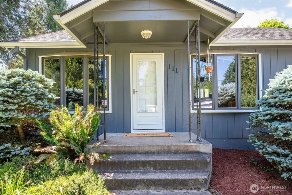 111 Appleman Drive Castle Rock WA 98611