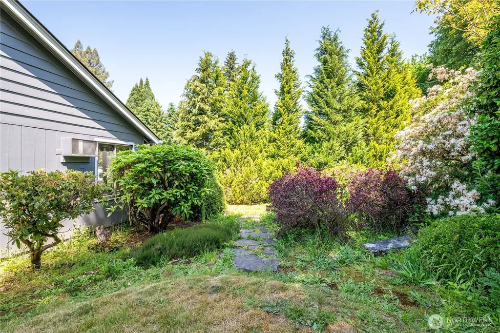111 Appleman Drive Castle Rock WA 98611
