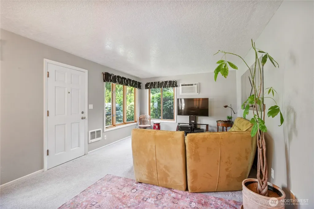 111 Appleman Drive Castle Rock WA 98611