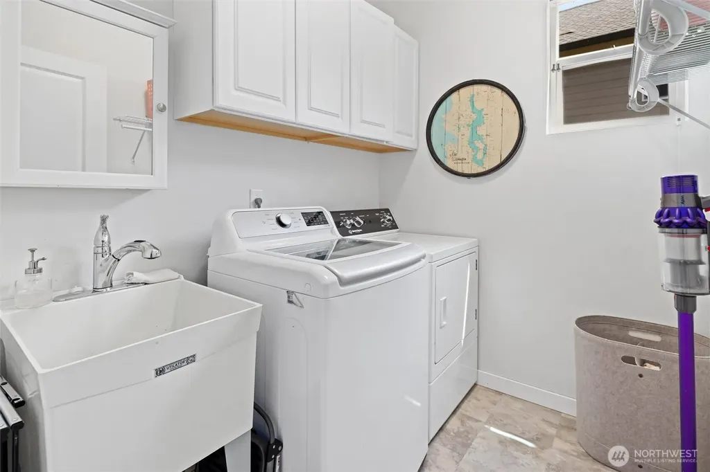 9306 Nye Avenue SE Snoqualmie WA 98065