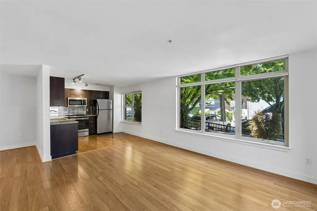 1620 Belmont Avenue Seattle WA 98122