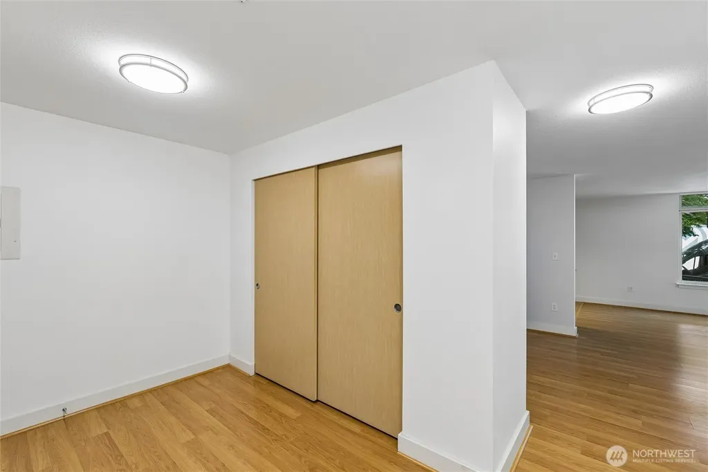 1620 Belmont Avenue Seattle WA 98122