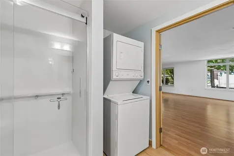 1620 Belmont Avenue Seattle WA 98122