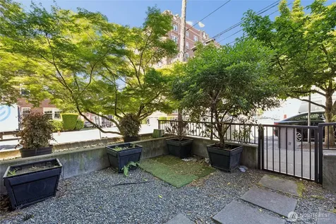 1620 Belmont Avenue Seattle WA 98122