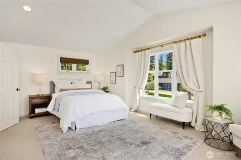 1803 Parade Grounds Avenue NE Bainbridge Island WA 98110