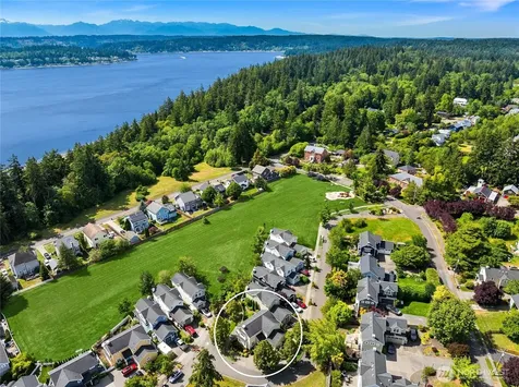 1803 Parade Grounds Avenue NE Bainbridge Island WA 98110