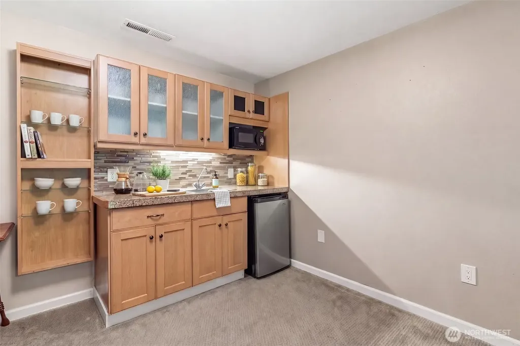 9721 72nd Avenue NW Gig Harbor WA 98332