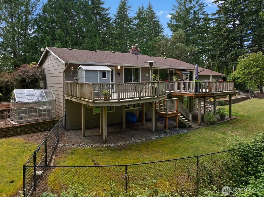 9721 72nd Avenue NW Gig Harbor WA 98332