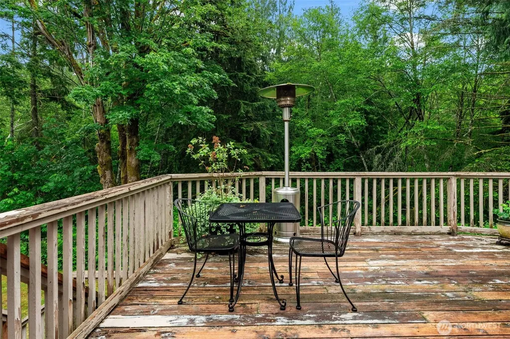 9721 72nd Avenue NW Gig Harbor WA 98332