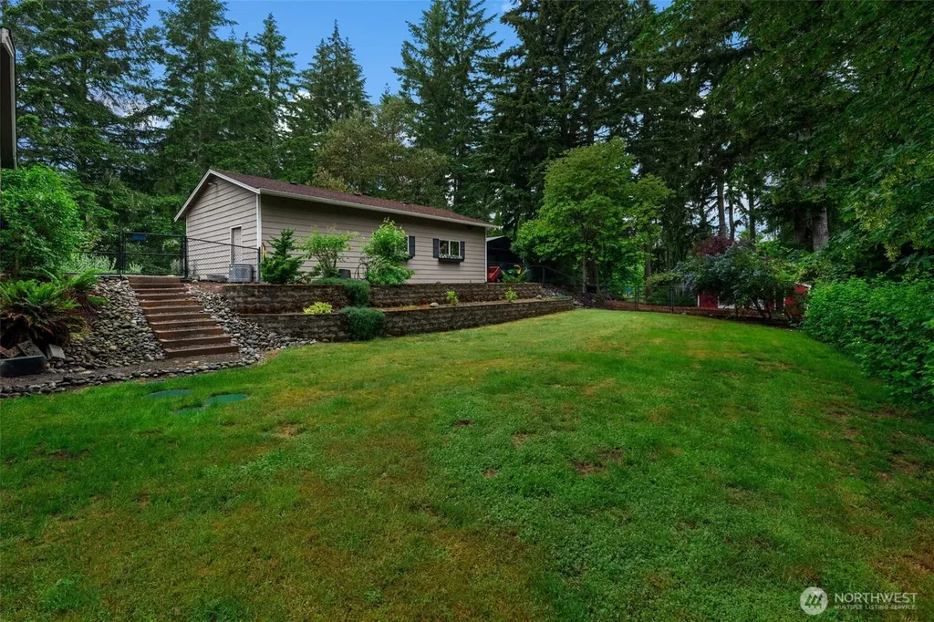 9721 72nd Avenue NW Gig Harbor WA 98332