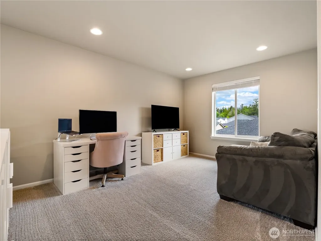 12625 178th Street E Puyallup WA 98374