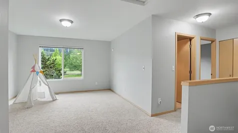 14572 SE 153rd Place Renton WA 98058