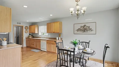14572 SE 153rd Place Renton WA 98058
