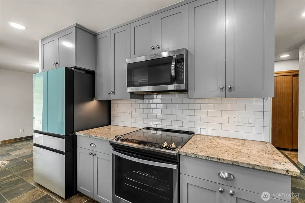 555 15th Street NE East Wenatchee WA 98802