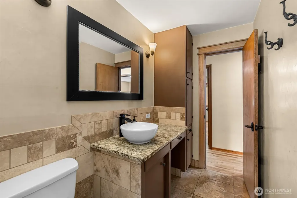 555 15th Street NE East Wenatchee WA 98802