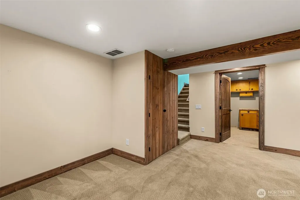 555 15th Street NE East Wenatchee WA 98802
