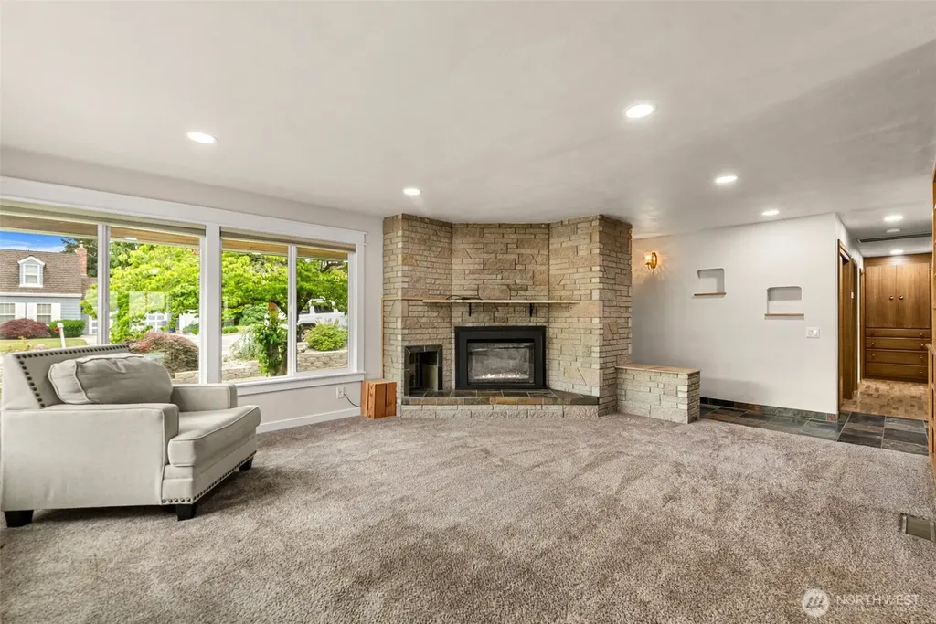 555 15th Street NE East Wenatchee WA 98802