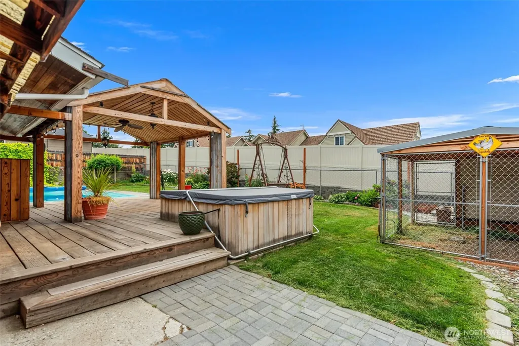 555 15th Street NE East Wenatchee WA 98802