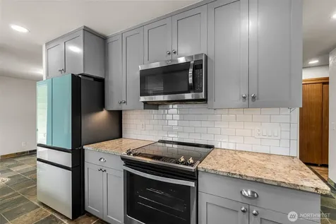 555 15th Street NE East Wenatchee WA 98802