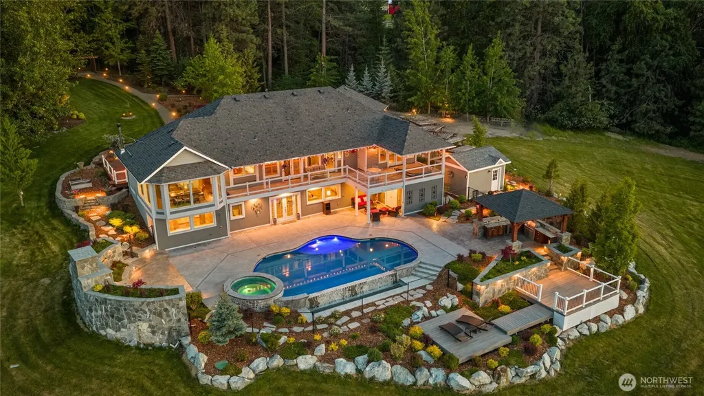 6521 Upper Peoh Point Road Cle Elum WA 98922