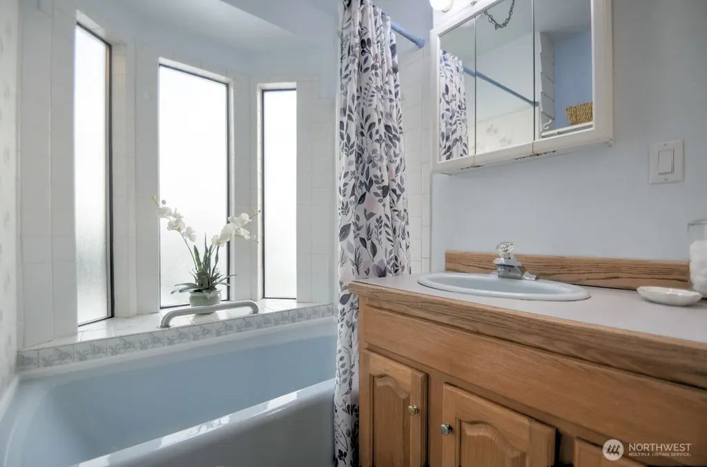 3750 Sapp Road SW Olympia WA 98512