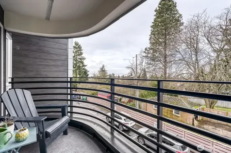 3501 SW Holden Street Seattle WA 98126