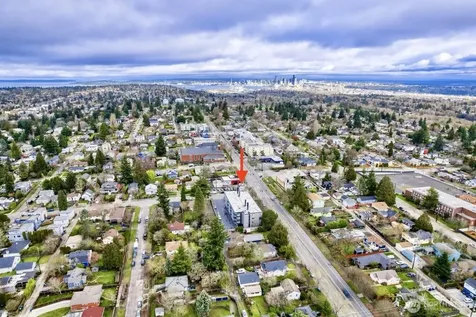 3501 SW Holden Street Seattle WA 98126
