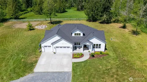 10915 60th Street NE Lake Stevens WA 98258