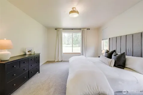 10915 60th Street NE Lake Stevens WA 98258