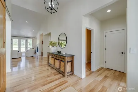 10915 60th Street NE Lake Stevens WA 98258