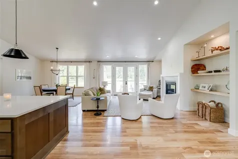 10915 60th Street NE Lake Stevens WA 98258