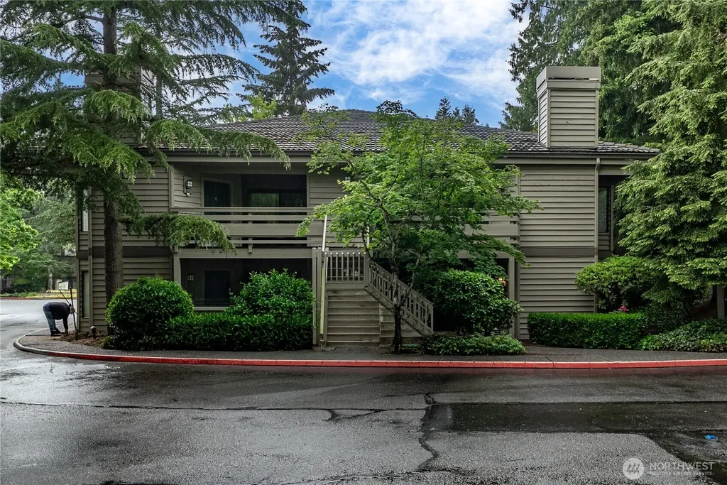 1300 Bellevue Way NE Bellevue WA 98004