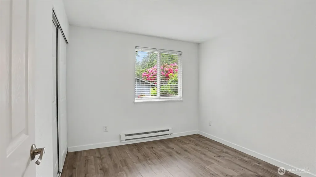513 S 321st Street Federal Way WA 98003