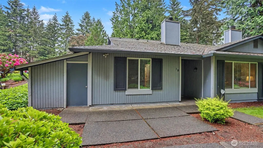 513 S 321st Street Federal Way WA 98003